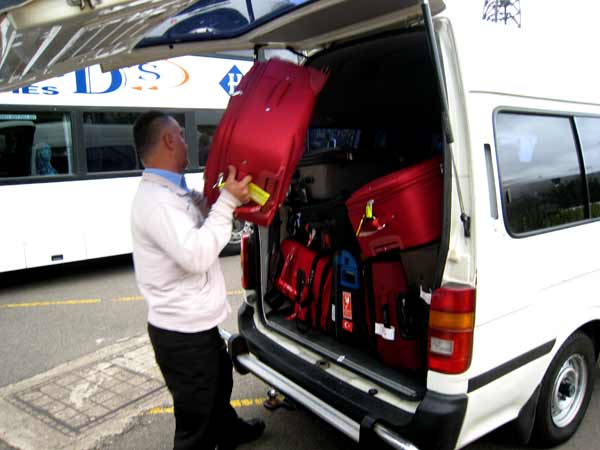 3661-MiniBusDriver-071024-920a
