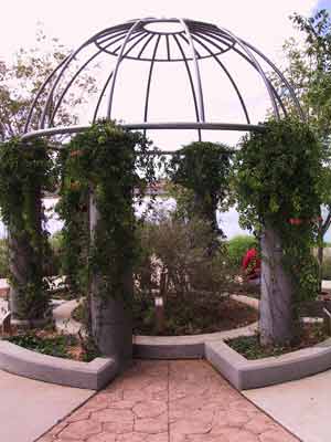 cupola-MemorialGardens-091103